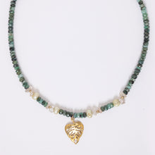 Load image into Gallery viewer, Emerald Palm Necklace