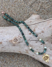 Load image into Gallery viewer, Emerald Palm Necklace
