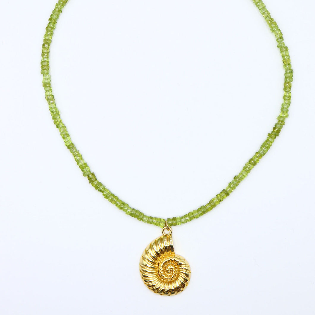 Peridot Swirly Shell