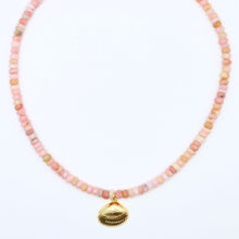 Load image into Gallery viewer, Pink Opal Shell Necklace
